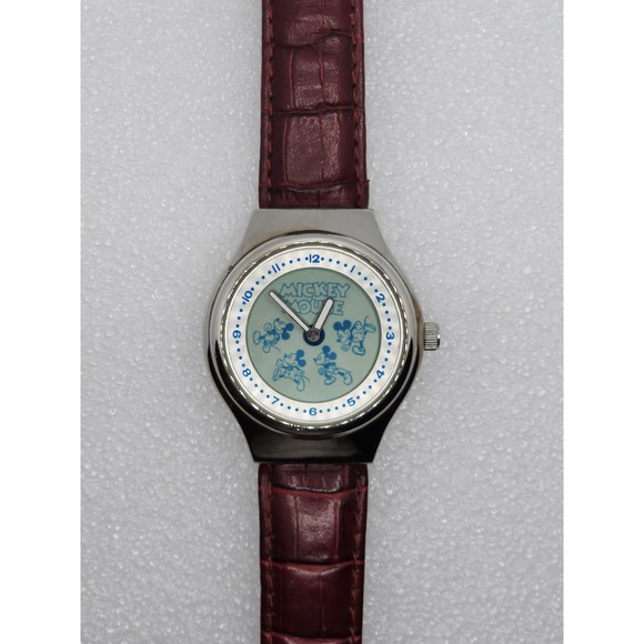 Motion Animation LCD Mickey Mouse Disney Rotating animated hidden lugs VTG watch - Picture 4 of 12